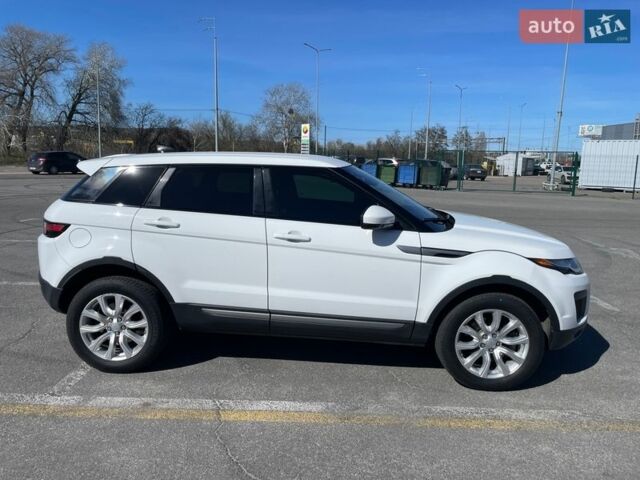 Белый Ленд Ровер Рендж Ровер Эвок, объемом двигателя 0 л и пробегом 180 тыс. км за 18500 $, фото 2 на Automoto.ua