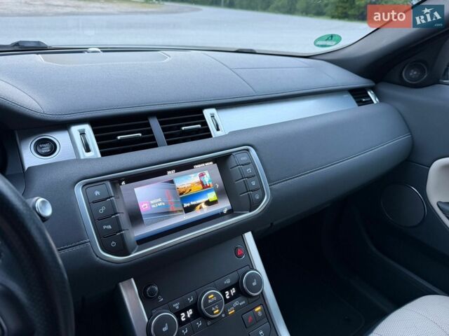 Білий Ленд Ровер Рендж Ровер Евок, об'ємом двигуна 2 л та пробігом 137 тис. км за 21500 $, фото 27 на Automoto.ua
