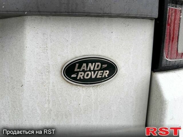 Белый Ленд Ровер Рендж Ровер Эвок, объемом двигателя 2 л и пробегом 17000 тыс. км за 17000 $, фото 8 на Automoto.ua
