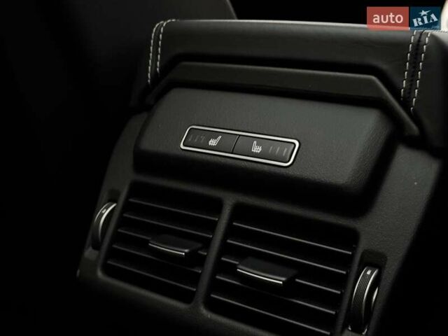 Білий Ленд Ровер Рендж Ровер Евок, об'ємом двигуна 2 л та пробігом 121 тис. км за 20240 $, фото 33 на Automoto.ua