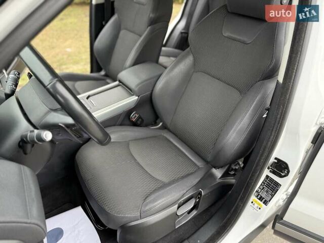 Белый Ленд Ровер Рендж Ровер Эвок, объемом двигателя 2 л и пробегом 91 тыс. км за 22900 $, фото 15 на Automoto.ua