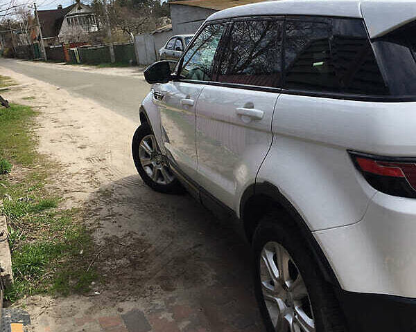 Белый Ленд Ровер Рендж Ровер Эвок, объемом двигателя 2 л и пробегом 117 тыс. км за 16400 $, фото 5 на Automoto.ua