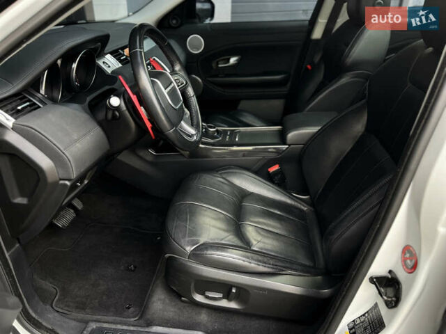 Білий Ленд Ровер Рендж Ровер Евок, об'ємом двигуна 2 л та пробігом 145 тис. км за 23000 $, фото 20 на Automoto.ua