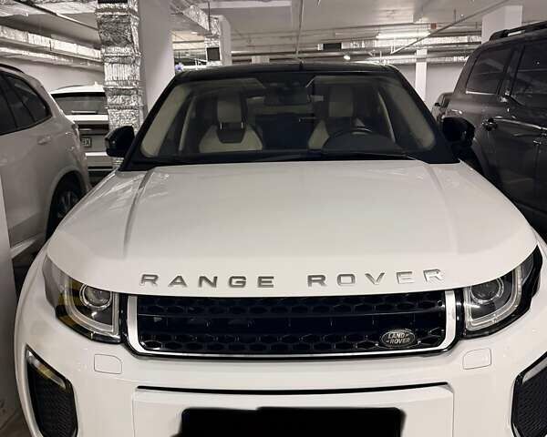 Білий Ленд Ровер Рендж Ровер Евок, об'ємом двигуна 2 л та пробігом 98 тис. км за 24000 $, фото 3 на Automoto.ua