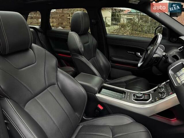 Білий Ленд Ровер Рендж Ровер Евок, об'ємом двигуна 2 л та пробігом 121 тис. км за 20240 $, фото 38 на Automoto.ua