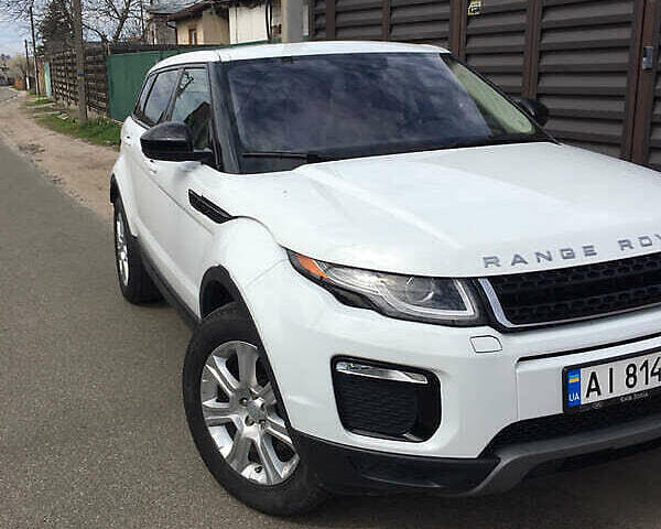 Белый Ленд Ровер Рендж Ровер Эвок, объемом двигателя 2 л и пробегом 117 тыс. км за 16400 $, фото 2 на Automoto.ua