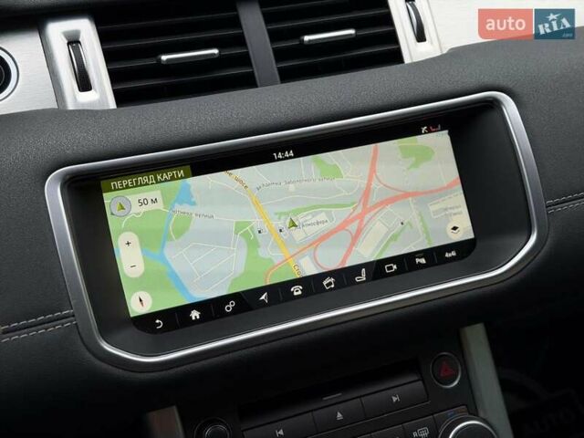 Білий Ленд Ровер Рендж Ровер Евок, об'ємом двигуна 2 л та пробігом 147 тис. км за 23500 $, фото 72 на Automoto.ua