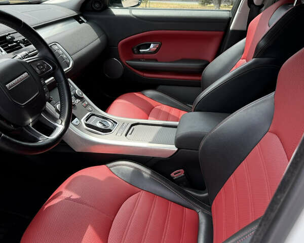 Білий Ленд Ровер Рендж Ровер Евок, об'ємом двигуна 2 л та пробігом 100 тис. км за 23000 $, фото 2 на Automoto.ua