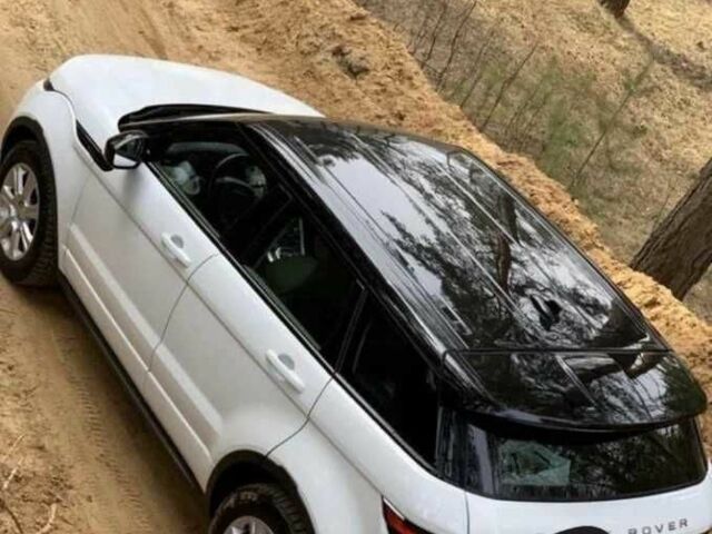 Білий Ленд Ровер Рендж Ровер Евок, об'ємом двигуна 2 л та пробігом 102 тис. км за 20000 $, фото 4 на Automoto.ua