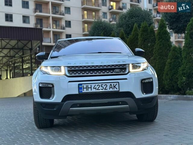 Білий Ленд Ровер Рендж Ровер Евок, об'ємом двигуна 2 л та пробігом 145 тис. км за 19300 $, фото 6 на Automoto.ua