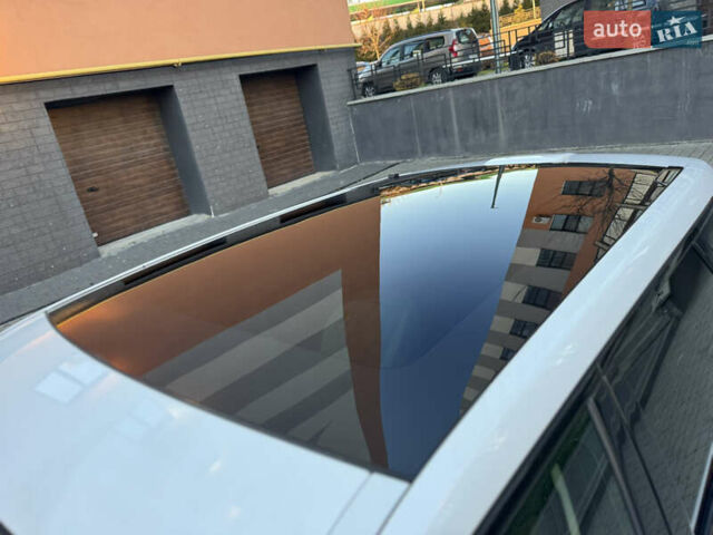 Белый Ленд Ровер Рендж Ровер Эвок, объемом двигателя 2 л и пробегом 117 тыс. км за 25250 $, фото 8 на Automoto.ua