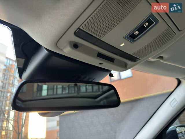 Белый Ленд Ровер Рендж Ровер Эвок, объемом двигателя 2 л и пробегом 117 тыс. км за 25250 $, фото 70 на Automoto.ua