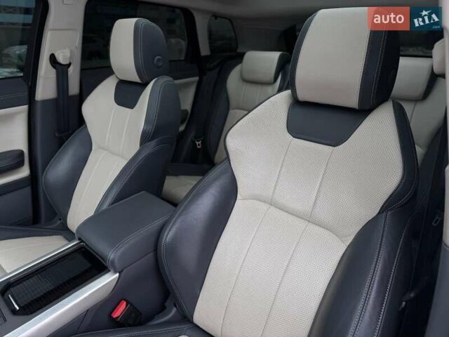 Білий Ленд Ровер Рендж Ровер Евок, об'ємом двигуна 2 л та пробігом 147 тис. км за 23500 $, фото 47 на Automoto.ua