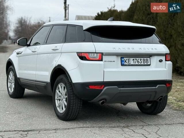 Белый Ленд Ровер Рендж Ровер Эвок, объемом двигателя 2 л и пробегом 91 тыс. км за 22900 $, фото 10 на Automoto.ua