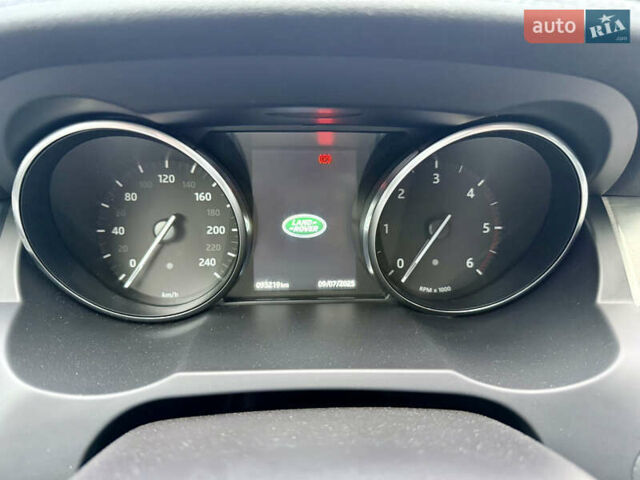 Білий Ленд Ровер Рендж Ровер Евок, об'ємом двигуна 0 л та пробігом 90 тис. км за 20450 $, фото 31 на Automoto.ua