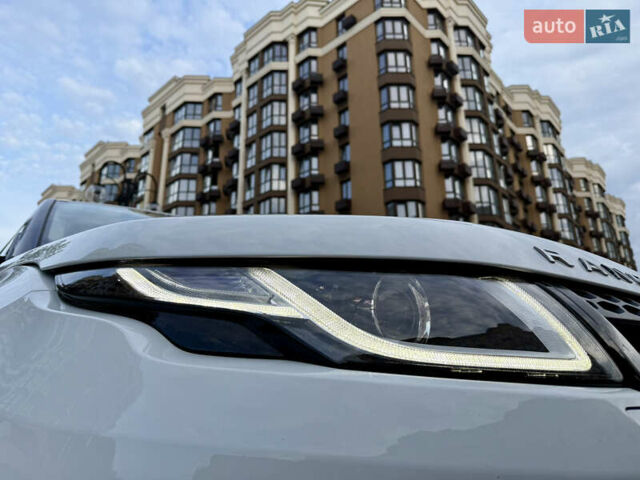 Білий Ленд Ровер Рендж Ровер Евок, об'ємом двигуна 0 л та пробігом 90 тис. км за 20450 $, фото 74 на Automoto.ua