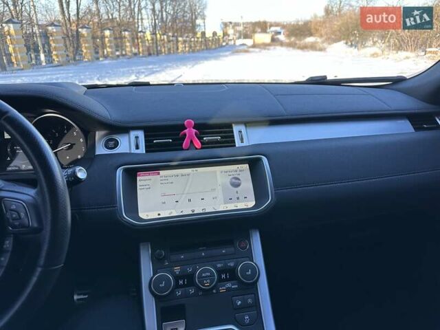 Білий Ленд Ровер Рендж Ровер Евок, об'ємом двигуна 2 л та пробігом 158 тис. км за 24000 $, фото 11 на Automoto.ua