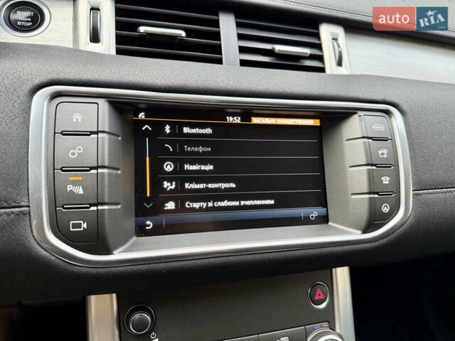 Білий Ленд Ровер Рендж Ровер Евок, об'ємом двигуна 0 л та пробігом 90 тис. км за 20450 $, фото 33 на Automoto.ua