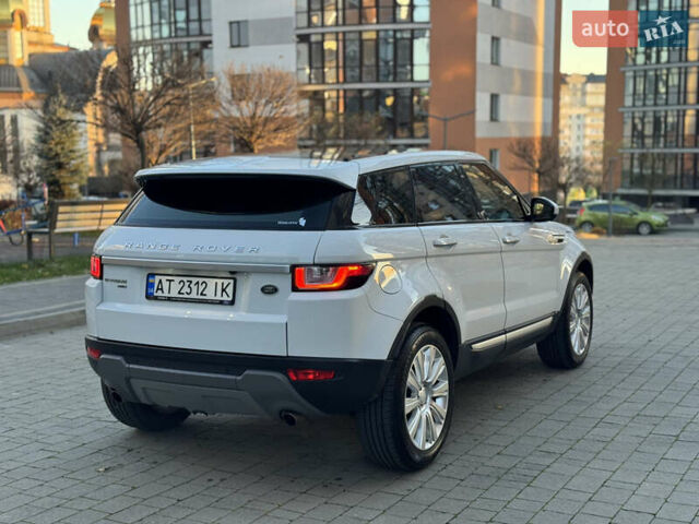 Белый Ленд Ровер Рендж Ровер Эвок, объемом двигателя 2 л и пробегом 117 тыс. км за 25250 $, фото 5 на Automoto.ua