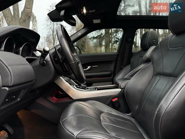 Білий Ленд Ровер Рендж Ровер Евок, об'ємом двигуна 2 л та пробігом 121 тис. км за 20240 $, фото 21 на Automoto.ua