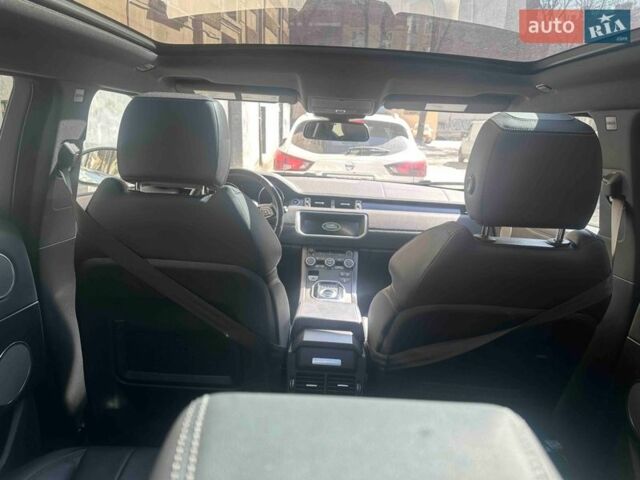 Білий Ленд Ровер Рендж Ровер Евок, об'ємом двигуна 2 л та пробігом 65 тис. км за 21800 $, фото 19 на Automoto.ua