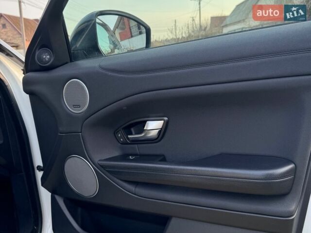 Білий Ленд Ровер Рендж Ровер Евок, об'ємом двигуна 2 л та пробігом 120 тис. км за 18500 $, фото 28 на Automoto.ua