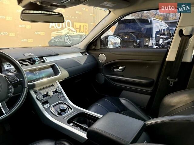 Белый Ленд Ровер Рендж Ровер Эвок, объемом двигателя 2 л и пробегом 116 тыс. км за 22000 $, фото 12 на Automoto.ua