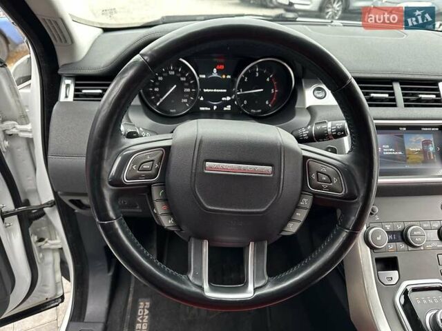 Белый Ленд Ровер Рендж Ровер Эвок, объемом двигателя 2 л и пробегом 108 тыс. км за 22999 $, фото 19 на Automoto.ua
