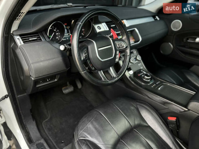 Білий Ленд Ровер Рендж Ровер Евок, об'ємом двигуна 2 л та пробігом 145 тис. км за 23000 $, фото 21 на Automoto.ua