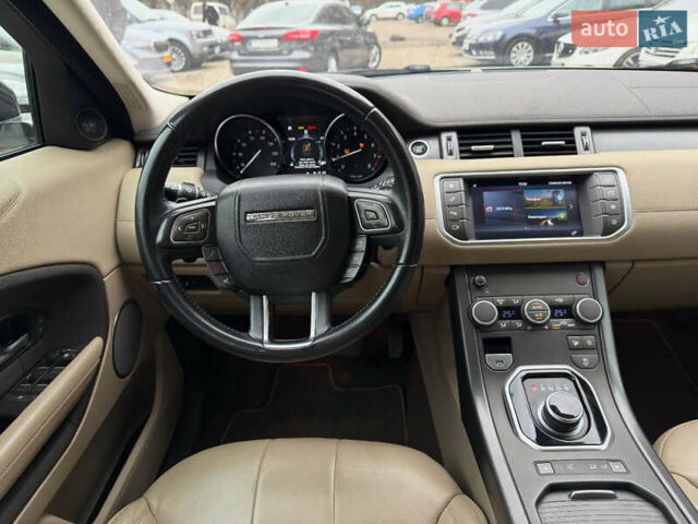 Белый Ленд Ровер Рендж Ровер Эвок, объемом двигателя 2 л и пробегом 116 тыс. км за 18100 $, фото 9 на Automoto.ua
