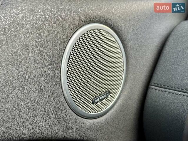 Белый Ленд Ровер Рендж Ровер Эвок, объемом двигателя 2 л и пробегом 116 тыс. км за 22000 $, фото 21 на Automoto.ua