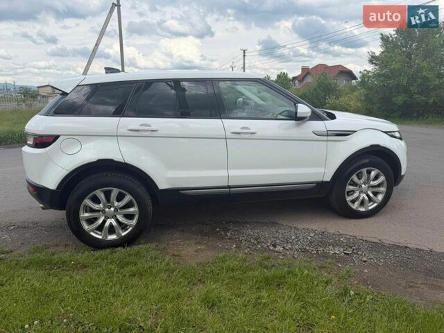 Білий Ленд Ровер Рендж Ровер Евок, об'ємом двигуна 2 л та пробігом 248 тис. км за 17500 $, фото 6 на Automoto.ua