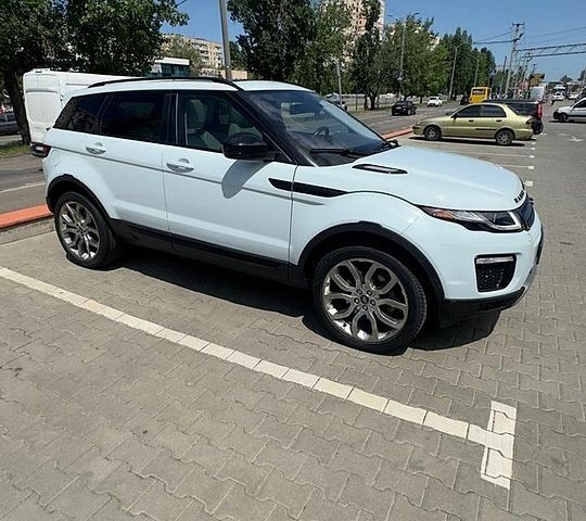 Білий Ленд Ровер Рендж Ровер Евок, об'ємом двигуна 2 л та пробігом 98 тис. км за 23000 $, фото 2 на Automoto.ua