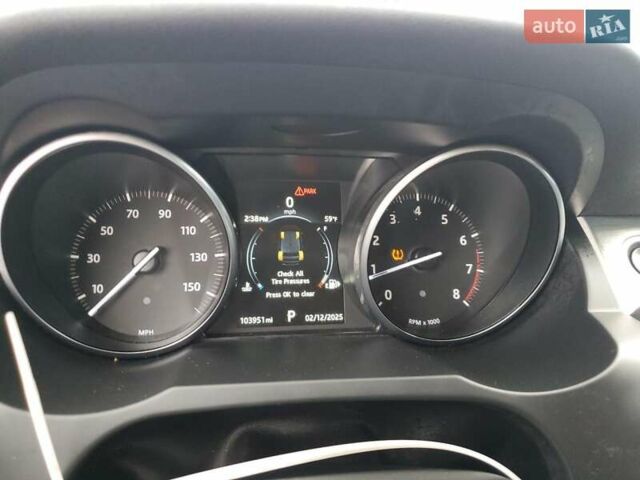 Белый Ленд Ровер Рендж Ровер Эвок, объемом двигателя 2 л и пробегом 162 тыс. км за 4500 $, фото 8 на Automoto.ua