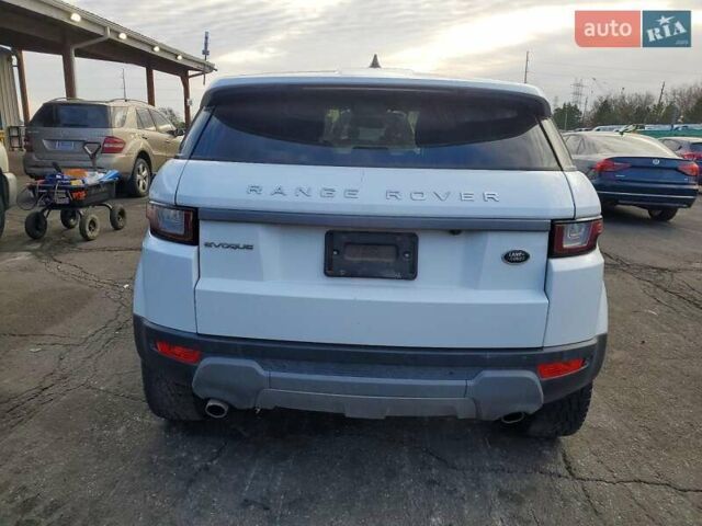 Білий Ленд Ровер Рендж Ровер Евок, об'ємом двигуна 2 л та пробігом 54 тис. км за 7500 $, фото 5 на Automoto.ua