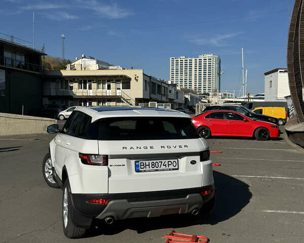 Білий Ленд Ровер Рендж Ровер Евок, об'ємом двигуна 2 л та пробігом 92 тис. км за 24500 $, фото 12 на Automoto.ua