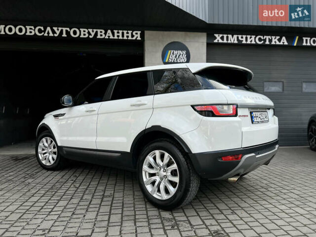 Білий Ленд Ровер Рендж Ровер Евок, об'ємом двигуна 2 л та пробігом 145 тис. км за 23000 $, фото 17 на Automoto.ua