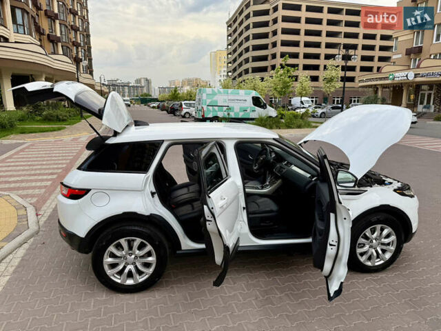 Білий Ленд Ровер Рендж Ровер Евок, об'ємом двигуна 0 л та пробігом 90 тис. км за 20450 $, фото 6 на Automoto.ua