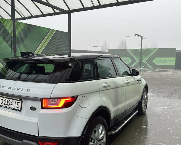 Белый Ленд Ровер Рендж Ровер Эвок, объемом двигателя 2 л и пробегом 206 тыс. км за 24000 $, фото 7 на Automoto.ua