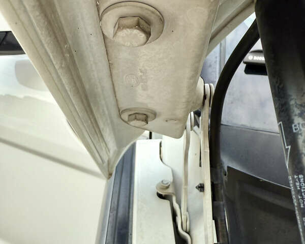 Білий Ленд Ровер Рендж Ровер Евок, об'ємом двигуна 0 л та пробігом 90 тис. км за 20450 $, фото 67 на Automoto.ua