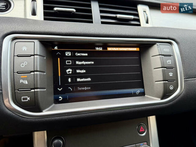 Білий Ленд Ровер Рендж Ровер Евок, об'ємом двигуна 0 л та пробігом 90 тис. км за 20450 $, фото 26 на Automoto.ua