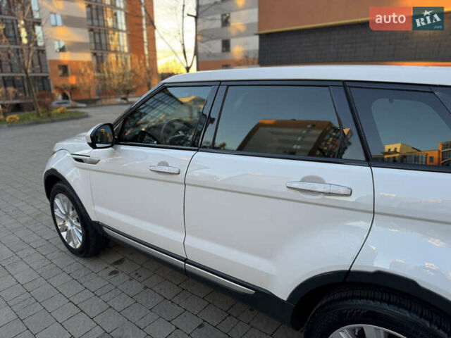Белый Ленд Ровер Рендж Ровер Эвок, объемом двигателя 2 л и пробегом 117 тыс. км за 25250 $, фото 23 на Automoto.ua