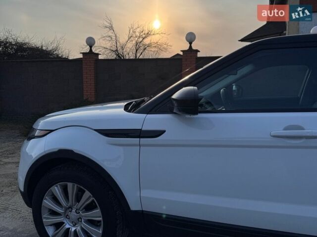 Білий Ленд Ровер Рендж Ровер Евок, об'ємом двигуна 2 л та пробігом 120 тис. км за 18500 $, фото 14 на Automoto.ua