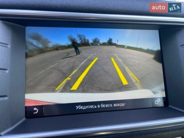 Белый Ленд Ровер Рендж Ровер Эвок, объемом двигателя 0 л и пробегом 180 тыс. км за 18500 $, фото 30 на Automoto.ua