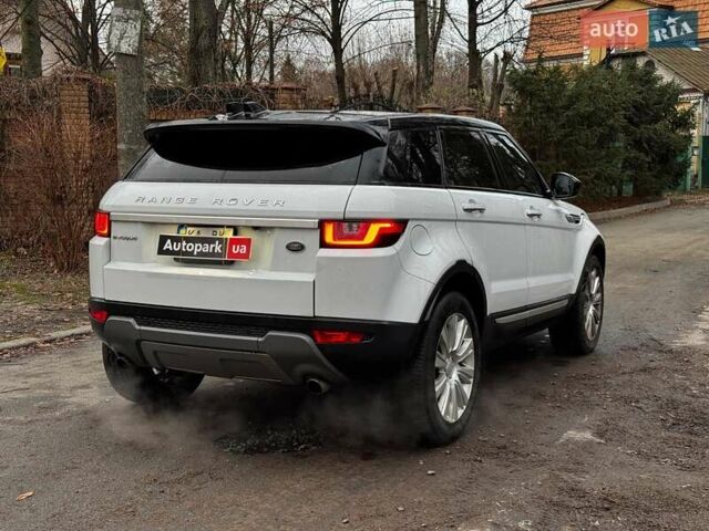 Білий Ленд Ровер Рендж Ровер Евок, об'ємом двигуна 2 л та пробігом 121 тис. км за 20240 $, фото 5 на Automoto.ua