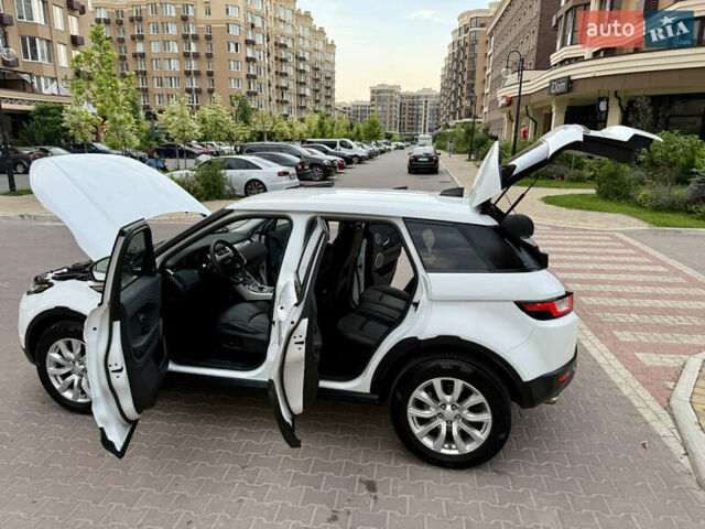 Білий Ленд Ровер Рендж Ровер Евок, об'ємом двигуна 0 л та пробігом 90 тис. км за 20450 $, фото 12 на Automoto.ua