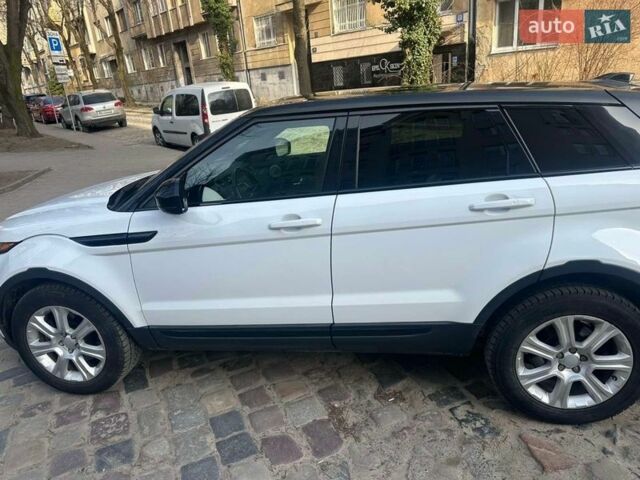 Білий Ленд Ровер Рендж Ровер Евок, об'ємом двигуна 2 л та пробігом 65 тис. км за 21800 $, фото 5 на Automoto.ua
