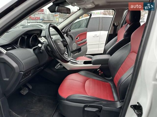 Белый Ленд Ровер Рендж Ровер Эвок, объемом двигателя 2 л и пробегом 108 тыс. км за 22999 $, фото 16 на Automoto.ua