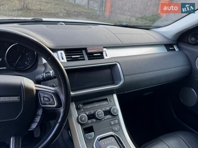 Білий Ленд Ровер Рендж Ровер Евок, об'ємом двигуна 2 л та пробігом 120 тис. км за 18500 $, фото 16 на Automoto.ua