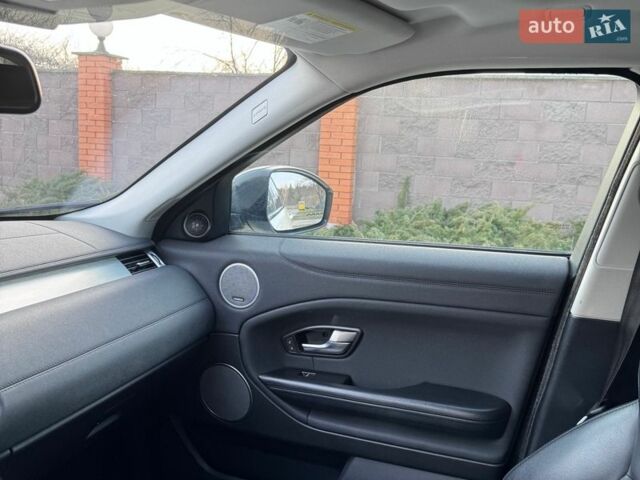 Білий Ленд Ровер Рендж Ровер Евок, об'ємом двигуна 2 л та пробігом 120 тис. км за 18500 $, фото 24 на Automoto.ua